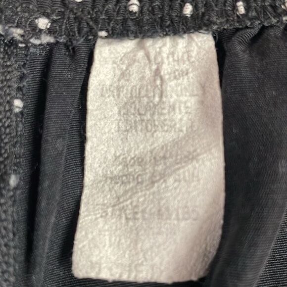 Ladies Petite Polka Dot Pencil Mini Skirt, Size Medium, Black White Polka Dots - Picture 5 of 7